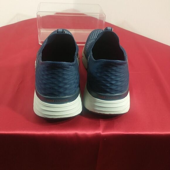 Skechers Max Cushioning Slip On Advantageous Mens 11 Navy Running Shoes. - Picture 5 of 9